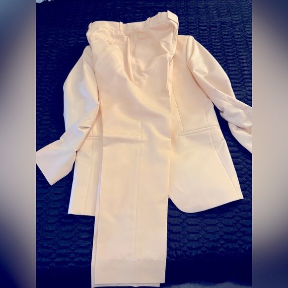 Men slip on Loafers and formal suit to match - Picture 6 of 8